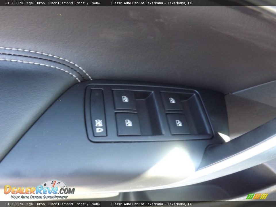 2013 Buick Regal Turbo Black Diamond Tricoat / Ebony Photo #16