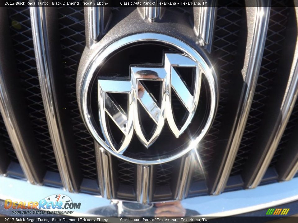 2013 Buick Regal Turbo Black Diamond Tricoat / Ebony Photo #22