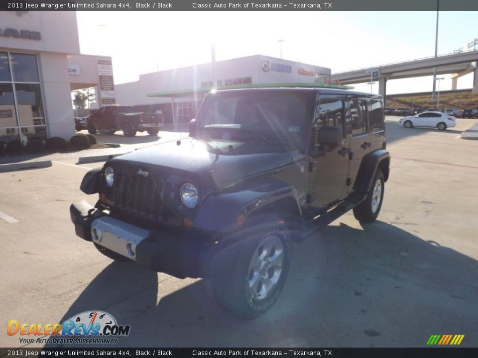 2013 Jeep Wrangler Unlimited Sahara 4x4 Black / Black Photo #1