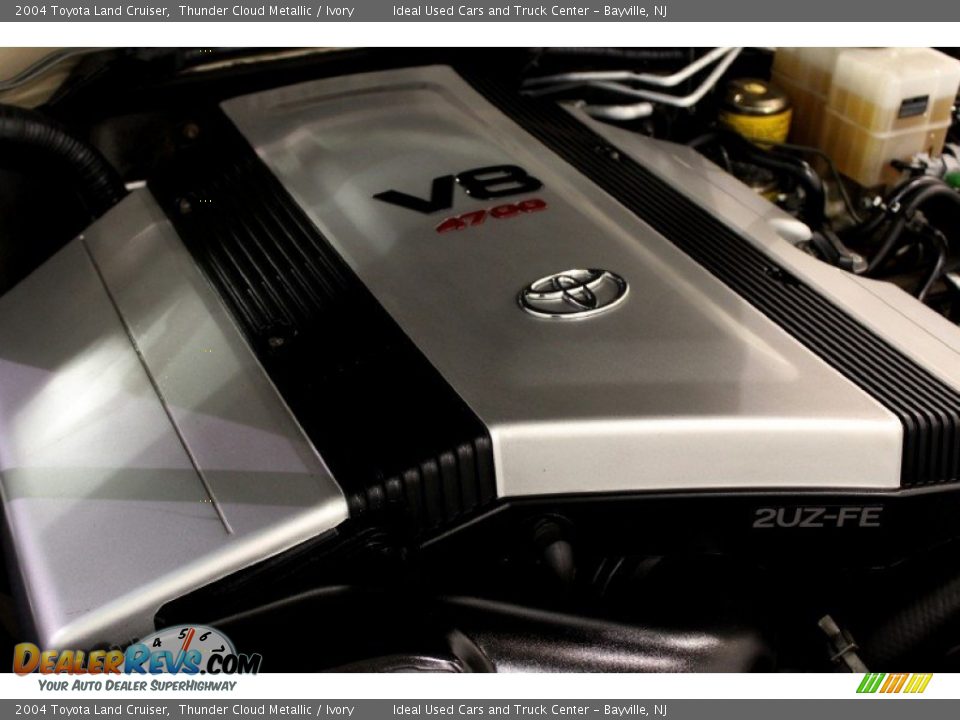 2004 Toyota Land Cruiser Thunder Cloud Metallic / Ivory Photo #5