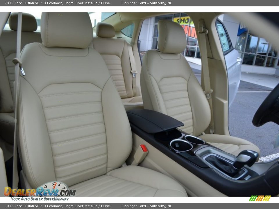 2013 Ford Fusion SE 2.0 EcoBoost Ingot Silver Metallic / Dune Photo #18