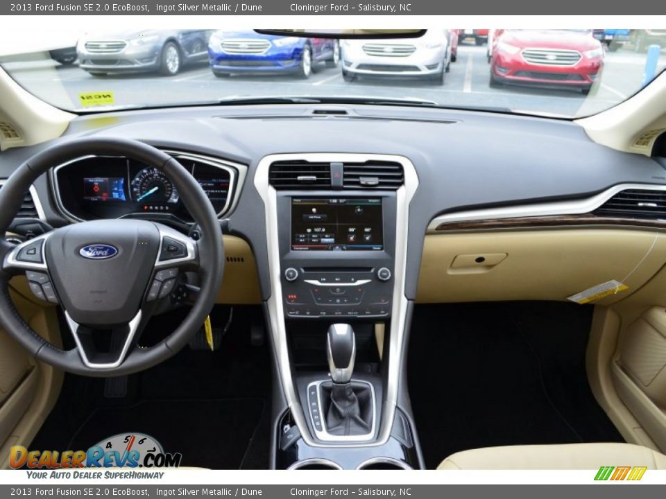 Dashboard of 2013 Ford Fusion SE 2.0 EcoBoost Photo #23