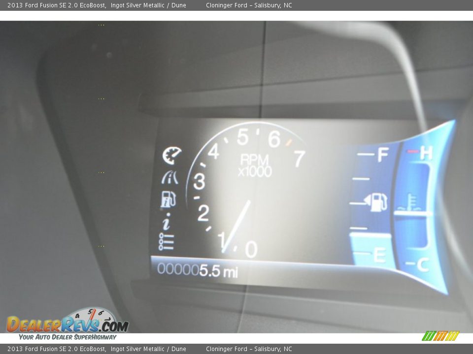 2013 Ford Fusion SE 2.0 EcoBoost Ingot Silver Metallic / Dune Photo #28