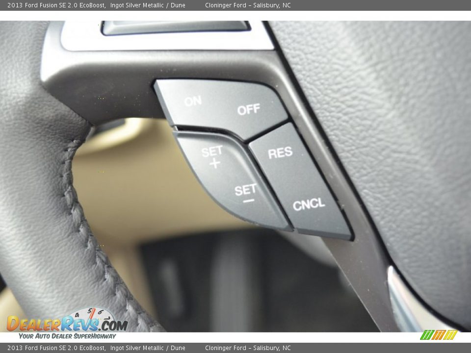 Controls of 2013 Ford Fusion SE 2.0 EcoBoost Photo #33