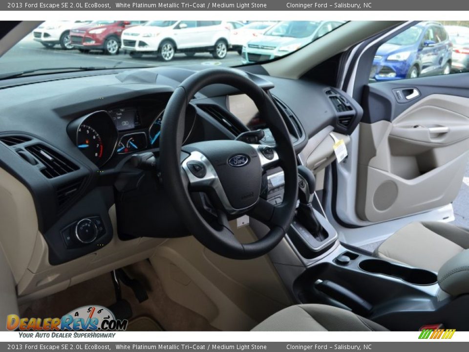 2013 Ford Escape SE 2.0L EcoBoost White Platinum Metallic Tri-Coat / Medium Light Stone Photo #11