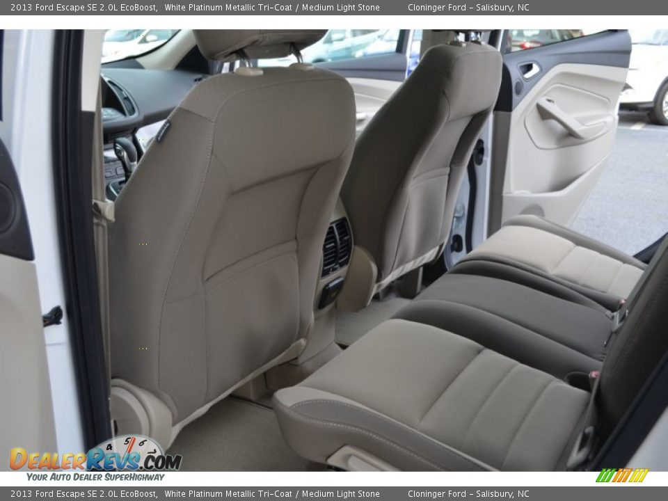 2013 Ford Escape SE 2.0L EcoBoost White Platinum Metallic Tri-Coat / Medium Light Stone Photo #12