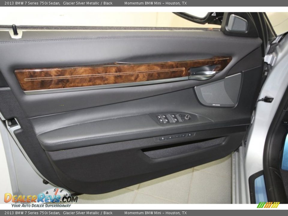 Door Panel of 2013 BMW 7 Series 750i Sedan Photo #13