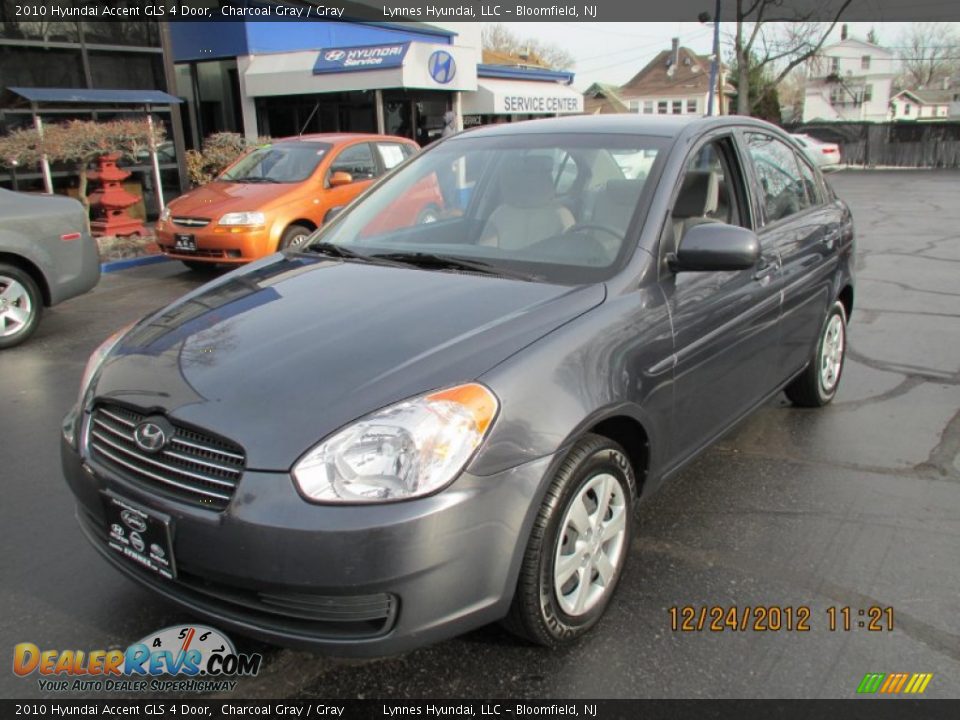 2010 Hyundai Accent GLS 4 Door Charcoal Gray / Gray Photo #3