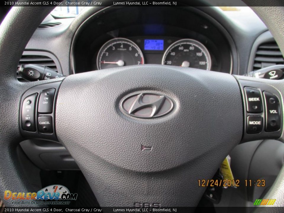 2010 Hyundai Accent GLS 4 Door Charcoal Gray / Gray Photo #15