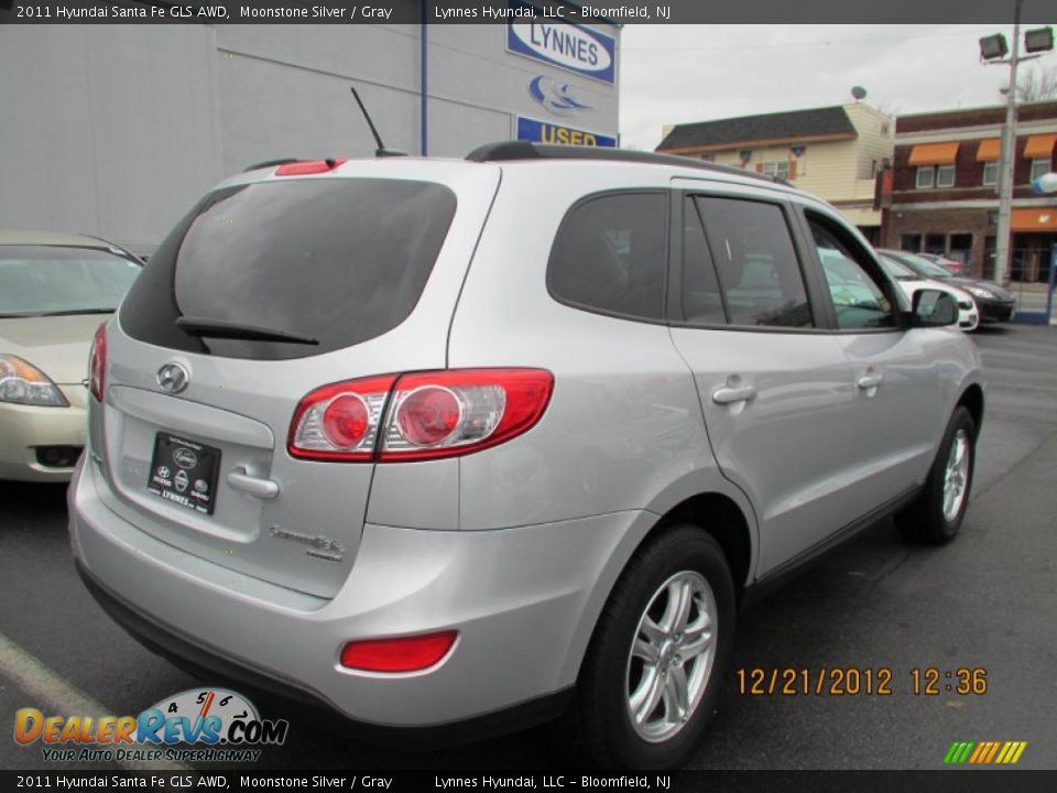2011 Hyundai Santa Fe GLS AWD Moonstone Silver / Gray Photo #6