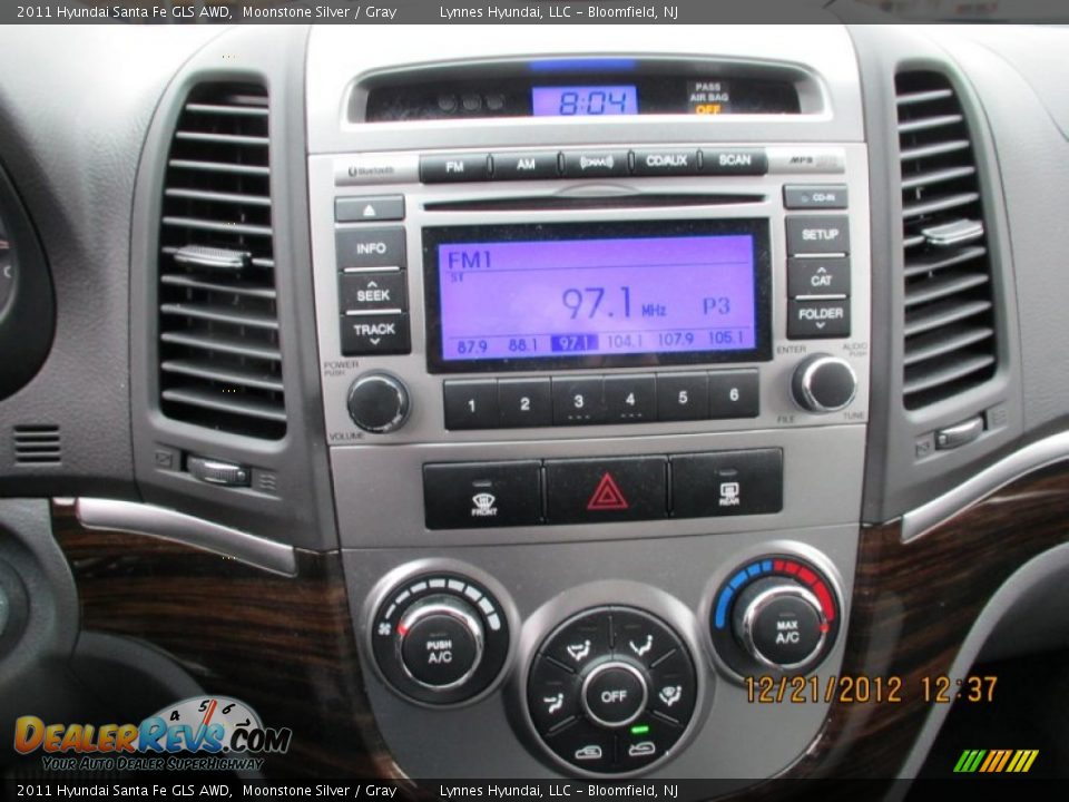 2011 Hyundai Santa Fe GLS AWD Moonstone Silver / Gray Photo #17