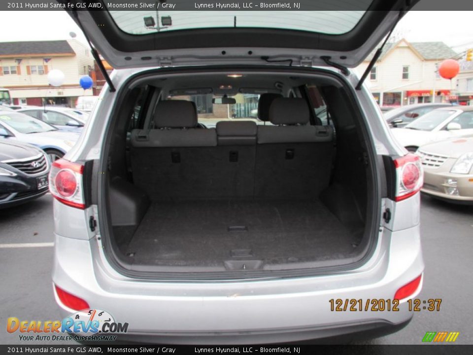 2011 Hyundai Santa Fe GLS AWD Moonstone Silver / Gray Photo #18