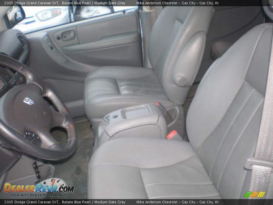 2005 Dodge Grand Caravan SXT Butane Blue Pearl / Medium Slate Gray Photo #15