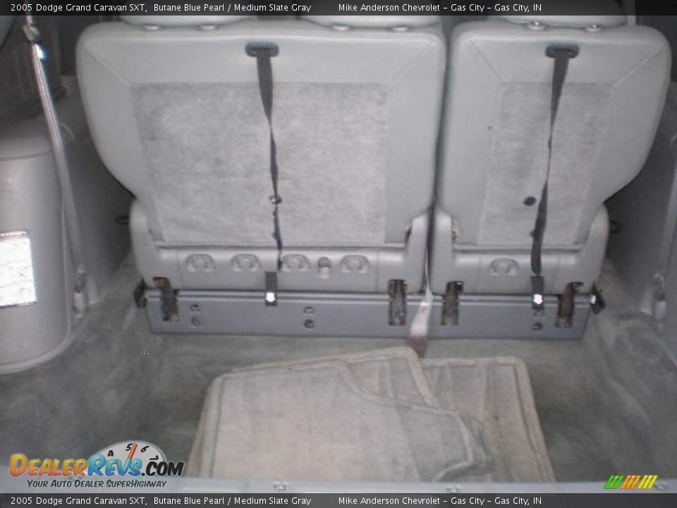 2005 Dodge Grand Caravan SXT Butane Blue Pearl / Medium Slate Gray Photo #19