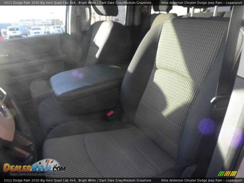 2011 Dodge Ram 1500 Big Horn Quad Cab 4x4 Bright White / Dark Slate Gray/Medium Graystone Photo #4