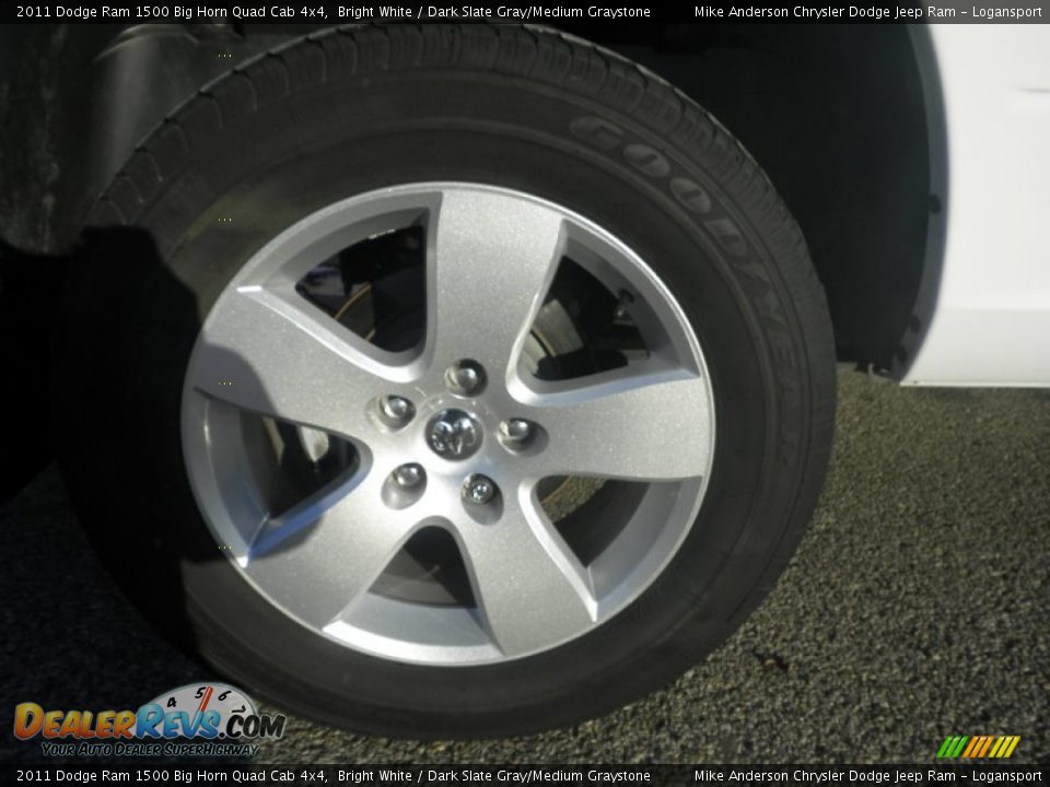 2011 Dodge Ram 1500 Big Horn Quad Cab 4x4 Bright White / Dark Slate Gray/Medium Graystone Photo #14