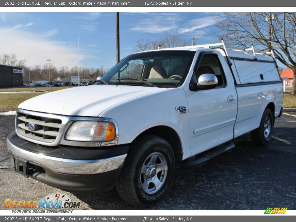 2002 Ford F150 XLT Regular Cab Oxford White / Medium Parchment Photo #1