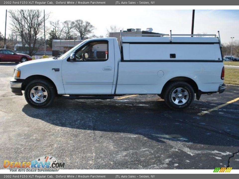2002 Ford F150 XLT Regular Cab Oxford White / Medium Parchment Photo #3