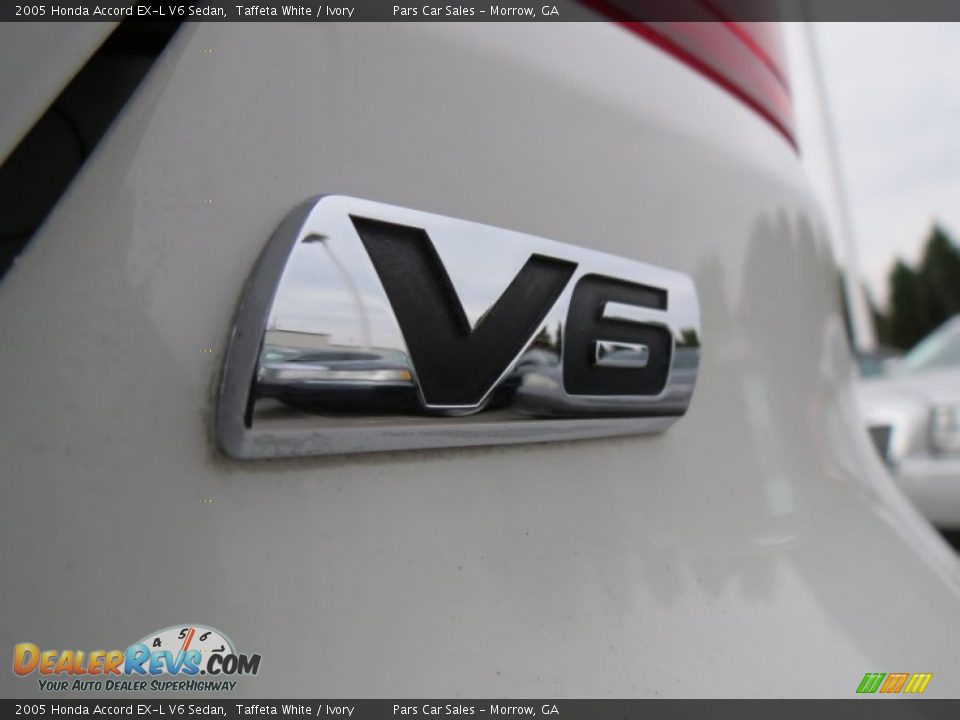 2005 Honda Accord EX-L V6 Sedan Taffeta White / Ivory Photo #10