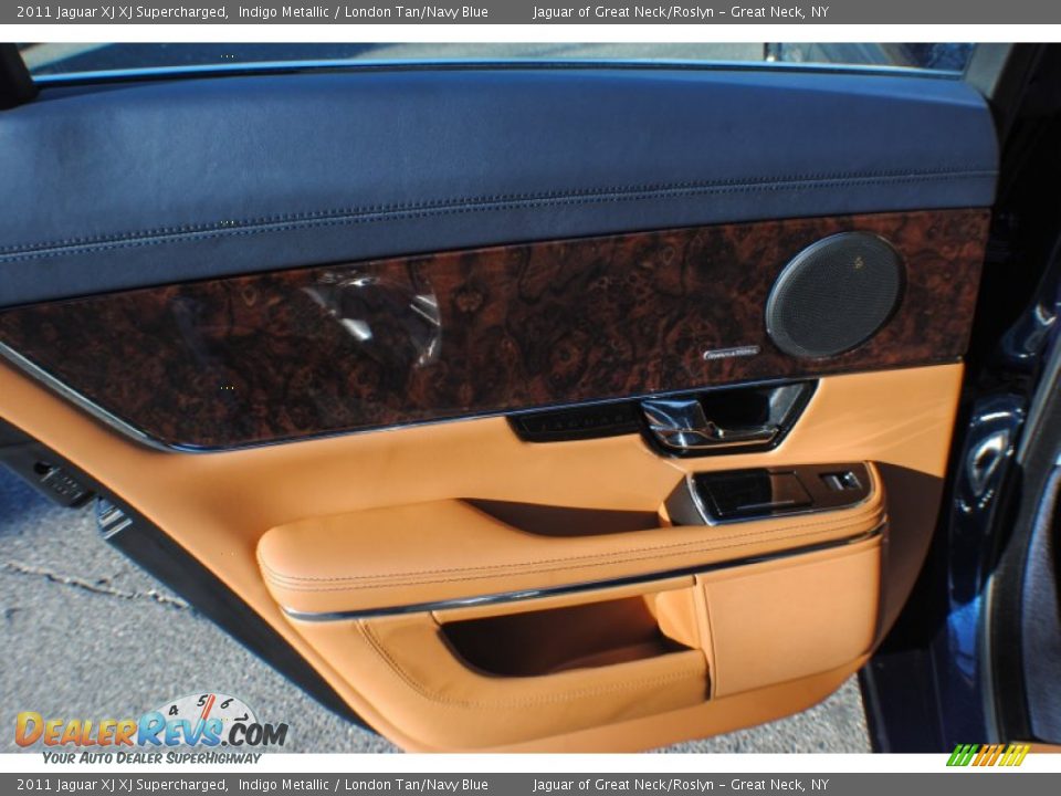 2011 Jaguar XJ XJ Supercharged Indigo Metallic / London Tan/Navy Blue Photo #15