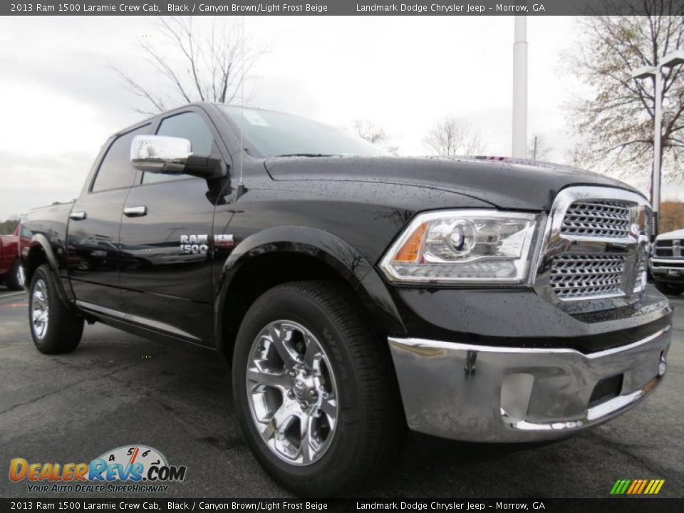 2013 Ram 1500 Laramie Crew Cab Black / Canyon Brown/Light Frost Beige Photo #4