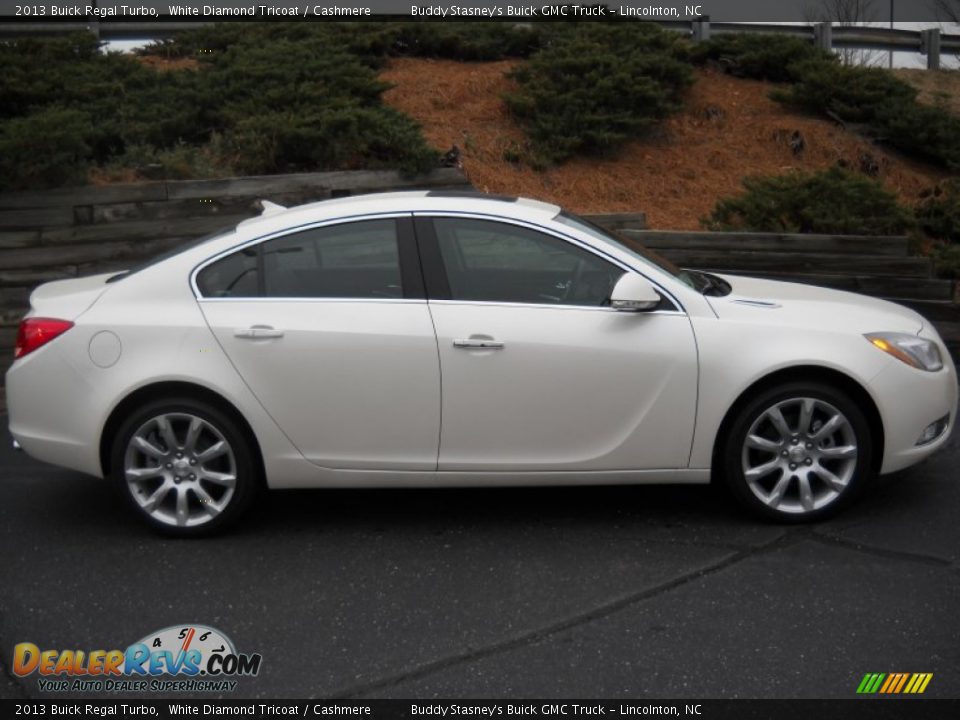 2013 Buick Regal Turbo White Diamond Tricoat / Cashmere Photo #5