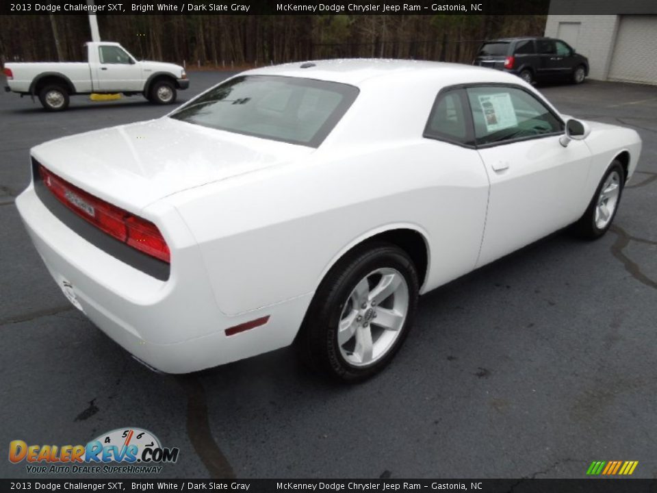 2013 Dodge Challenger SXT Bright White / Dark Slate Gray Photo #5
