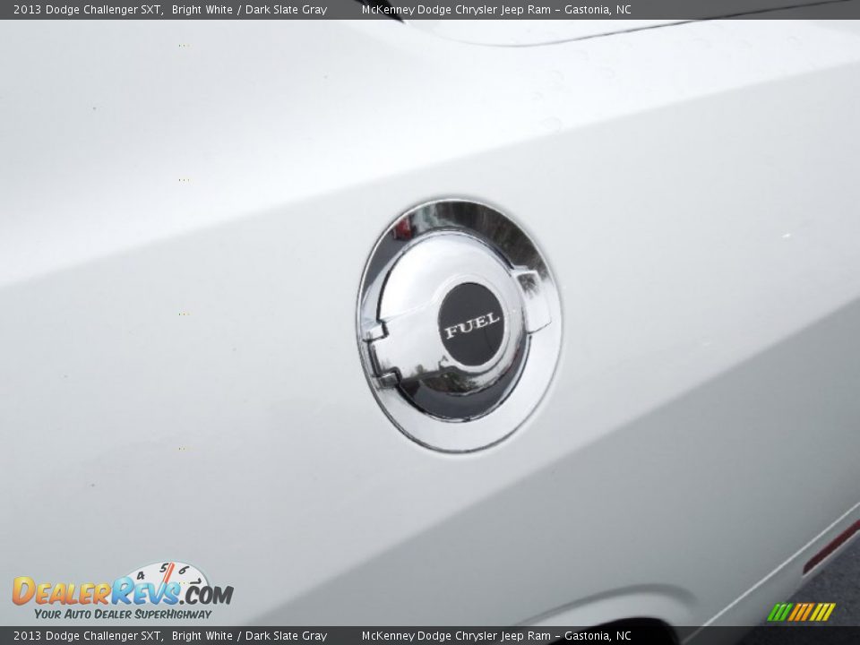 2013 Dodge Challenger SXT Bright White / Dark Slate Gray Photo #7