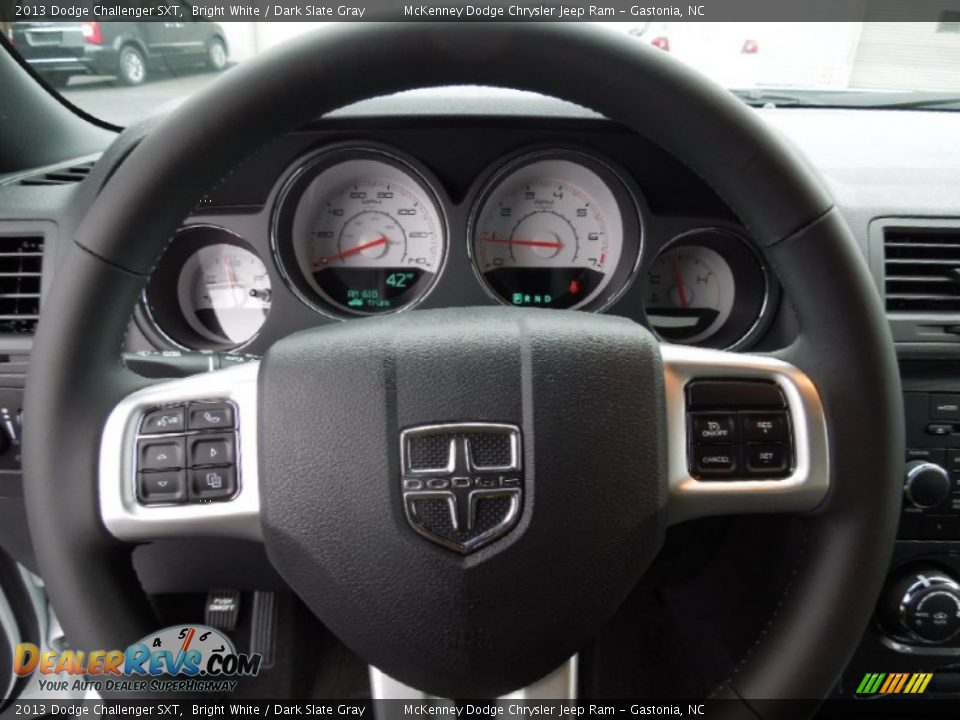 2013 Dodge Challenger SXT Bright White / Dark Slate Gray Photo #15