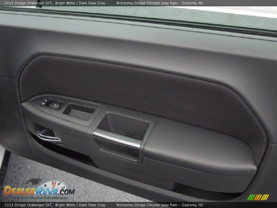 2013 Dodge Challenger SXT Bright White / Dark Slate Gray Photo #20