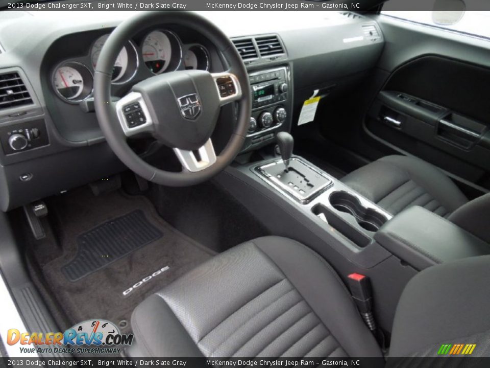 2013 Dodge Challenger SXT Bright White / Dark Slate Gray Photo #23