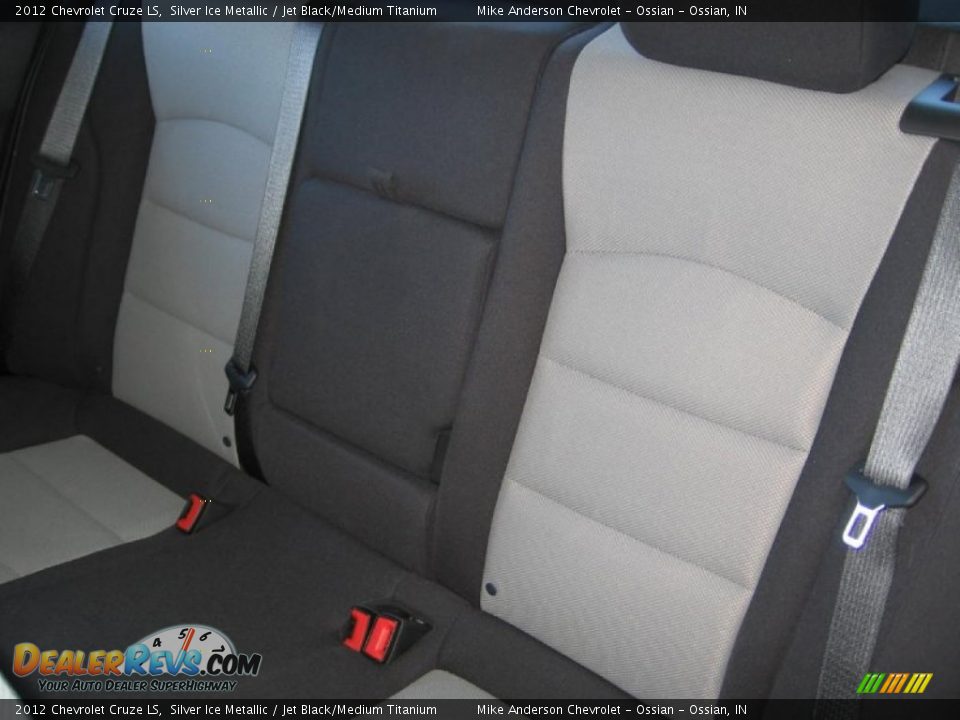 2012 Chevrolet Cruze LS Silver Ice Metallic / Jet Black/Medium Titanium Photo #11