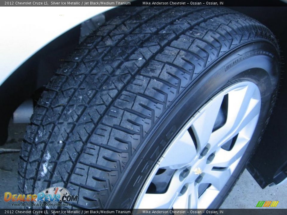 2012 Chevrolet Cruze LS Silver Ice Metallic / Jet Black/Medium Titanium Photo #21
