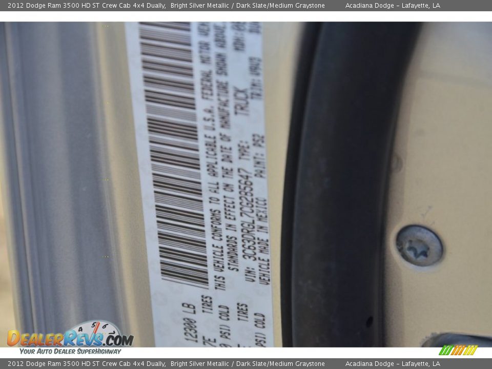 2012 Dodge Ram 3500 HD ST Crew Cab 4x4 Dually Bright Silver Metallic / Dark Slate/Medium Graystone Photo #19