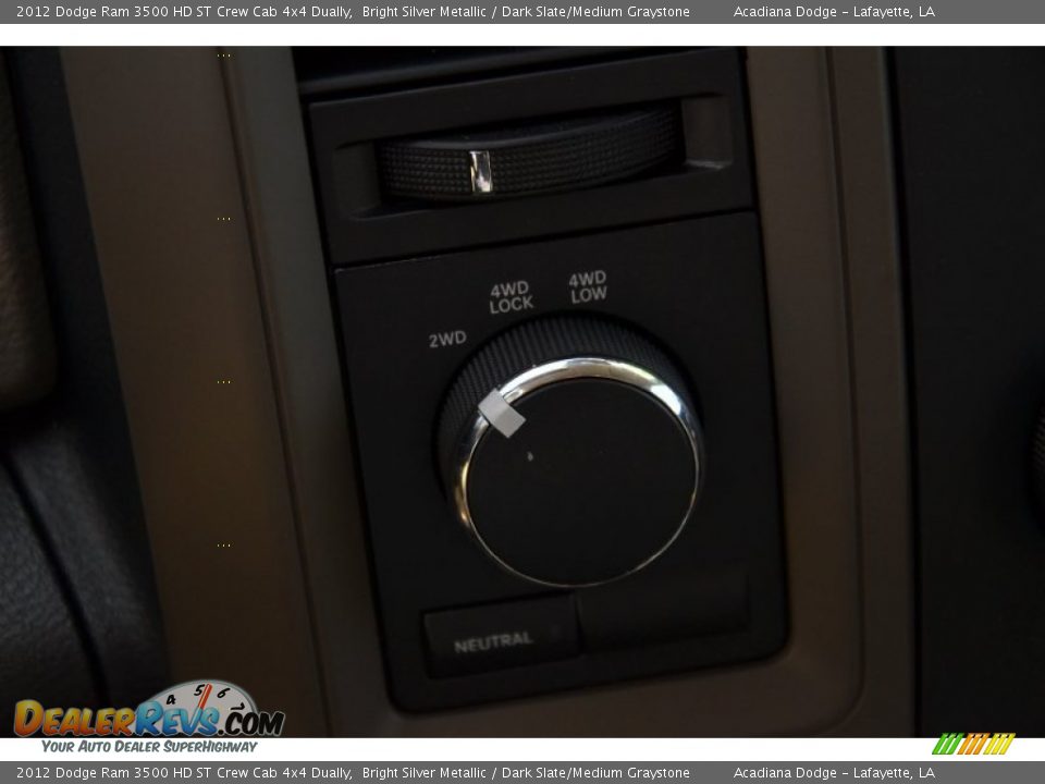 2012 Dodge Ram 3500 HD ST Crew Cab 4x4 Dually Bright Silver Metallic / Dark Slate/Medium Graystone Photo #28