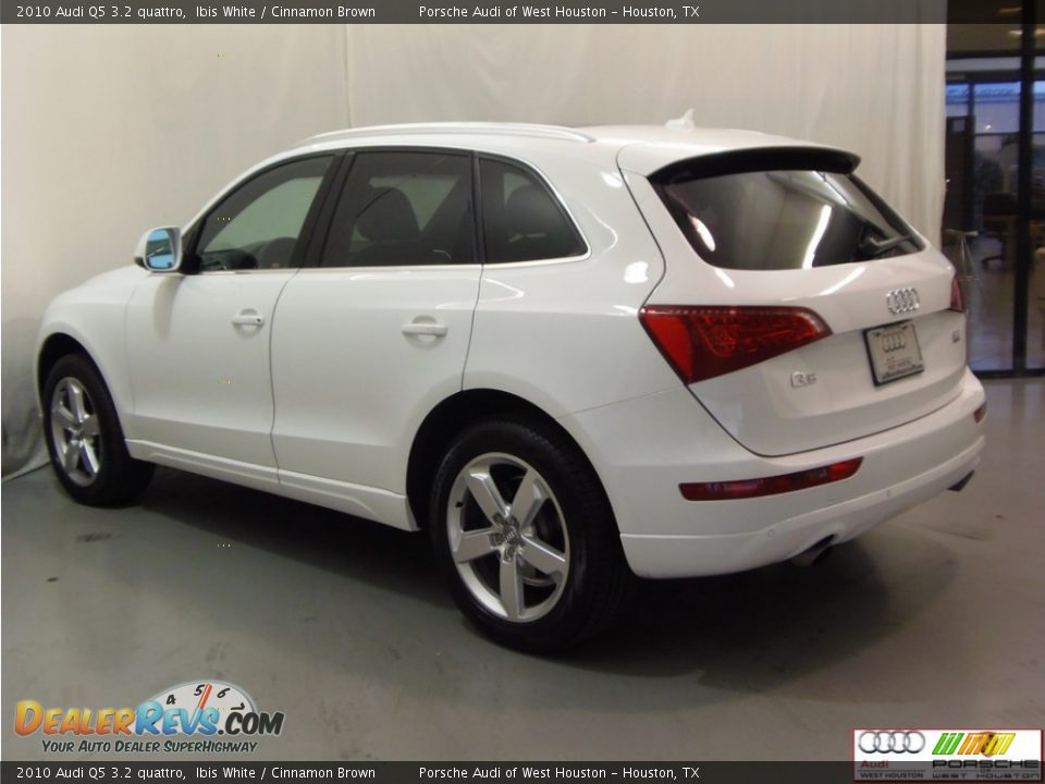 2010 Audi Q5 3.2 quattro Ibis White / Cinnamon Brown Photo #18