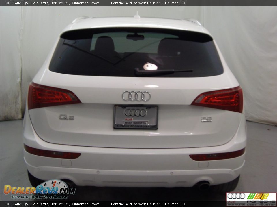 2010 Audi Q5 3.2 quattro Ibis White / Cinnamon Brown Photo #19