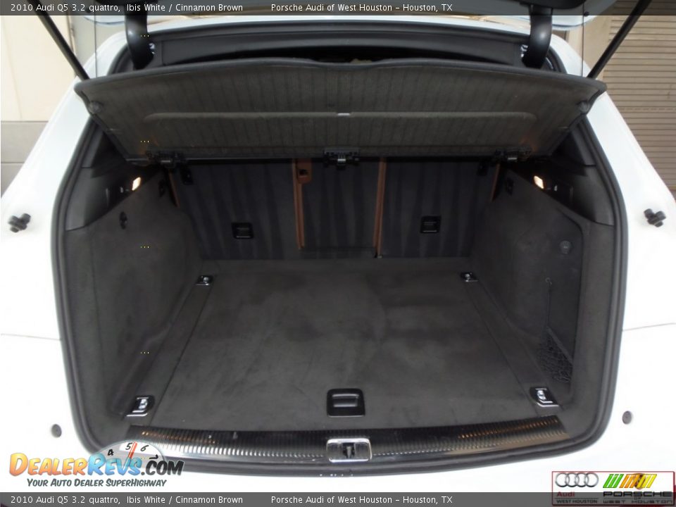2010 Audi Q5 3.2 quattro Ibis White / Cinnamon Brown Photo #24