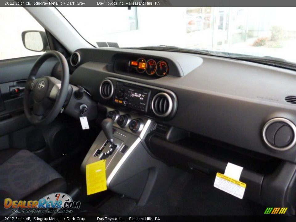 2012 Scion xB Stingray Metallic / Dark Gray Photo #10