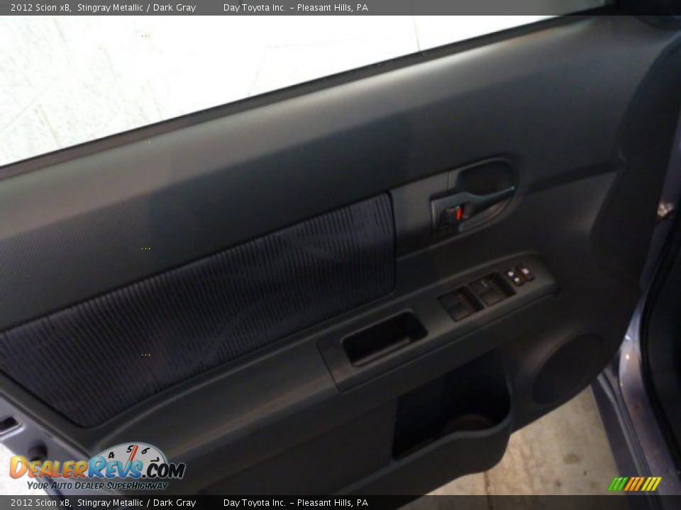 2012 Scion xB Stingray Metallic / Dark Gray Photo #16