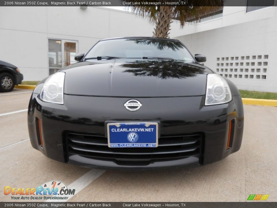 2006 Nissan 350Z Coupe Magnetic Black Pearl / Carbon Black Photo #2