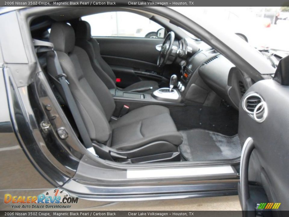 2006 Nissan 350Z Coupe Magnetic Black Pearl / Carbon Black Photo #12