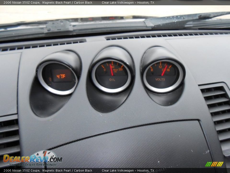 2006 Nissan 350Z Coupe Magnetic Black Pearl / Carbon Black Photo #17