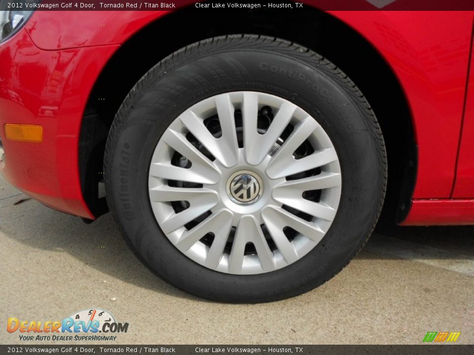 2012 Volkswagen Golf 4 Door Tornado Red / Titan Black Photo #9