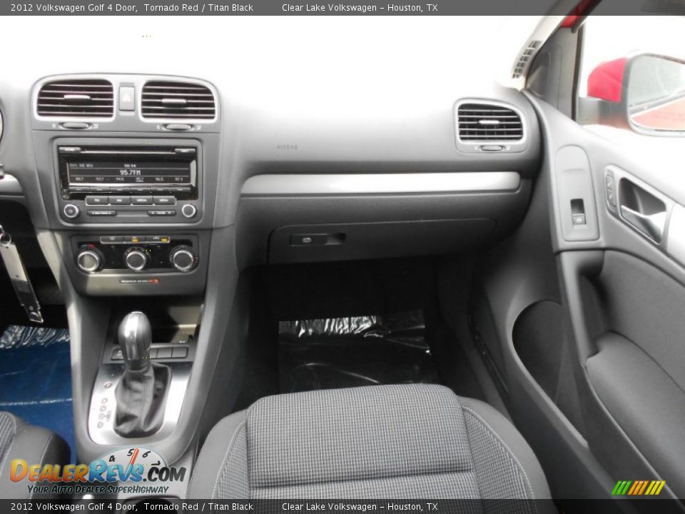 2012 Volkswagen Golf 4 Door Tornado Red / Titan Black Photo #15