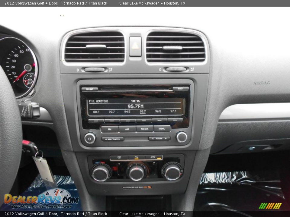 2012 Volkswagen Golf 4 Door Tornado Red / Titan Black Photo #17