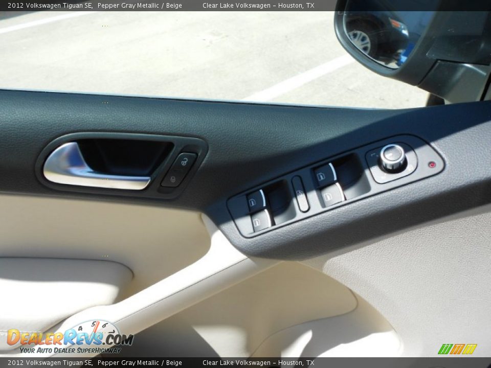 2012 Volkswagen Tiguan SE Pepper Gray Metallic / Beige Photo #21
