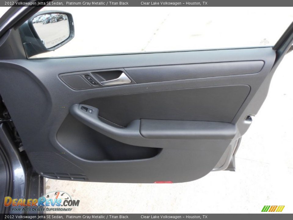 2012 Volkswagen Jetta SE Sedan Platinum Gray Metallic / Titan Black Photo #12