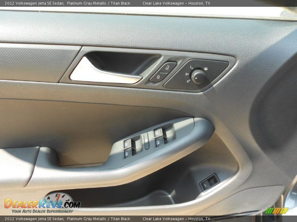 2012 Volkswagen Jetta SE Sedan Platinum Gray Metallic / Titan Black Photo #20