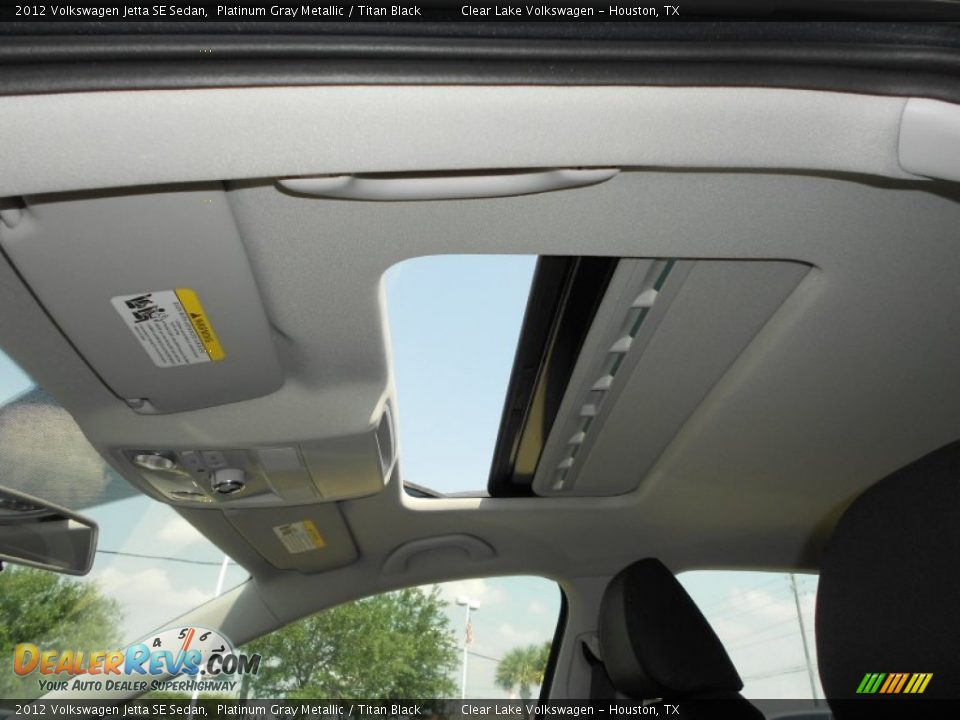 2012 Volkswagen Jetta SE Sedan Platinum Gray Metallic / Titan Black Photo #21